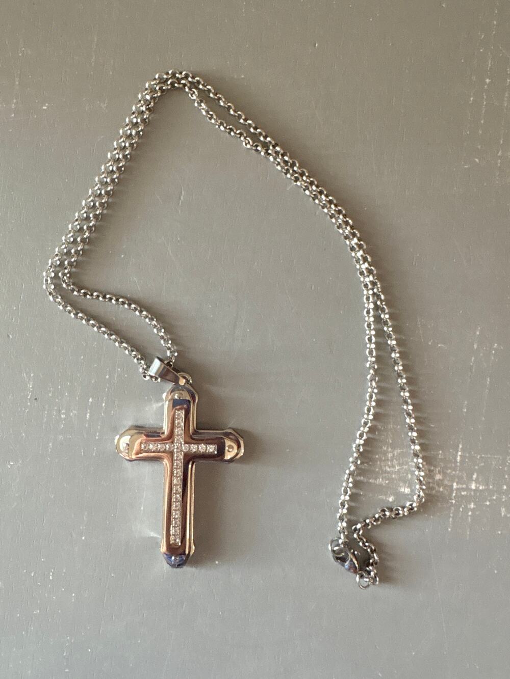 Men’s Stainless Steel CZ Rivet Cross Pendant Necklace 24” Silver Tone